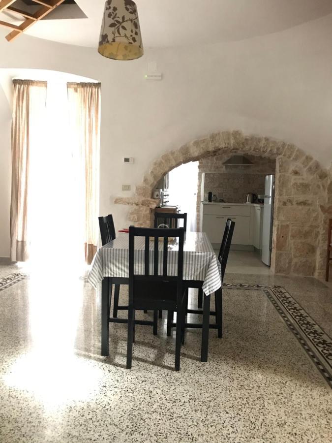 فيلا Il Trullo Del Palmento ألبيروبيللو المظهر الخارجي الصورة