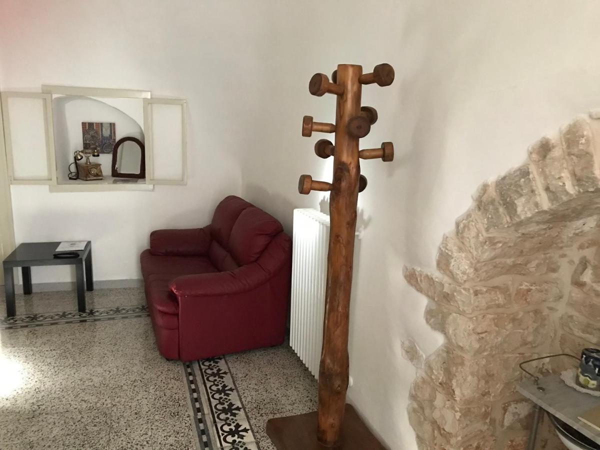 فيلا Il Trullo Del Palmento ألبيروبيللو المظهر الخارجي الصورة
